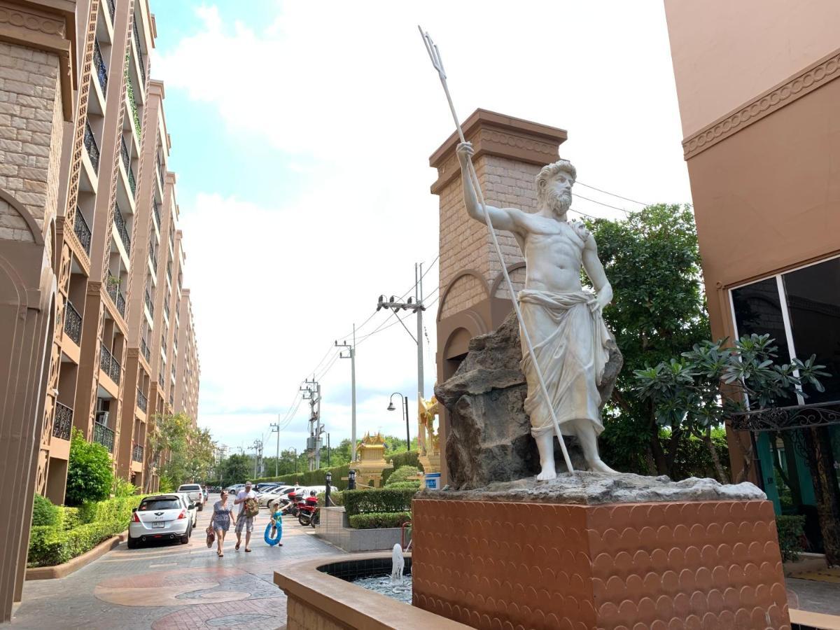 Atlantis Condo Resort หาดจอมเทียน ภายนอก รูปภาพ