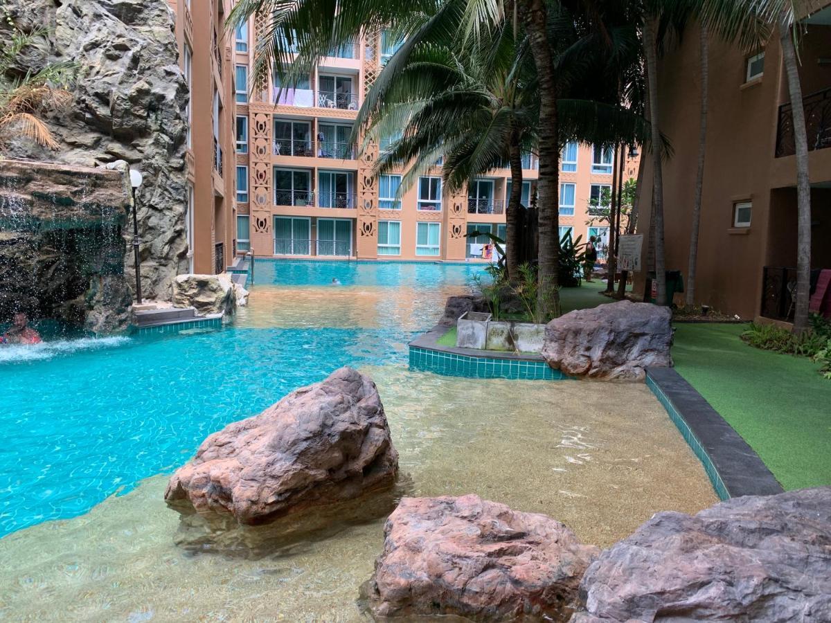 Atlantis Condo Resort หาดจอมเทียน ภายนอก รูปภาพ