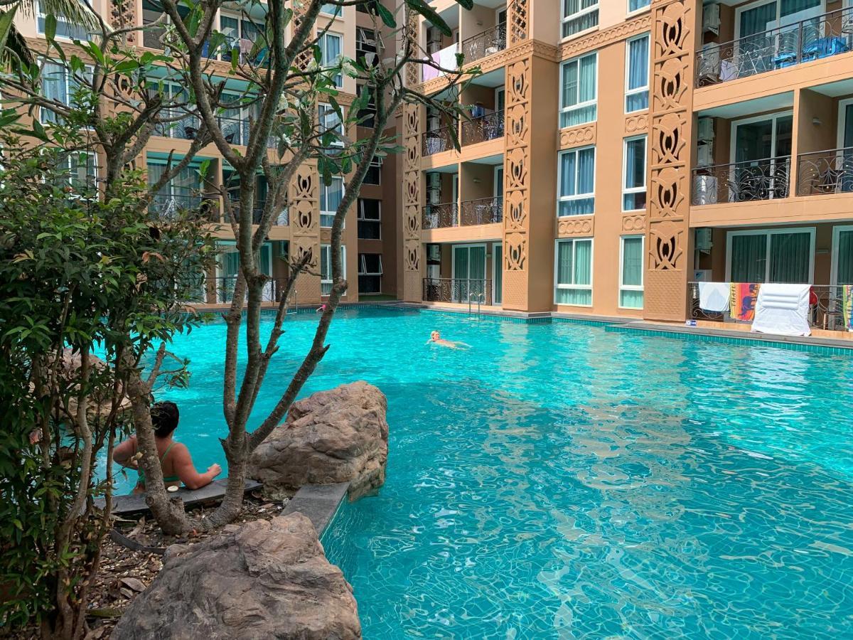 Atlantis Condo Resort หาดจอมเทียน ภายนอก รูปภาพ