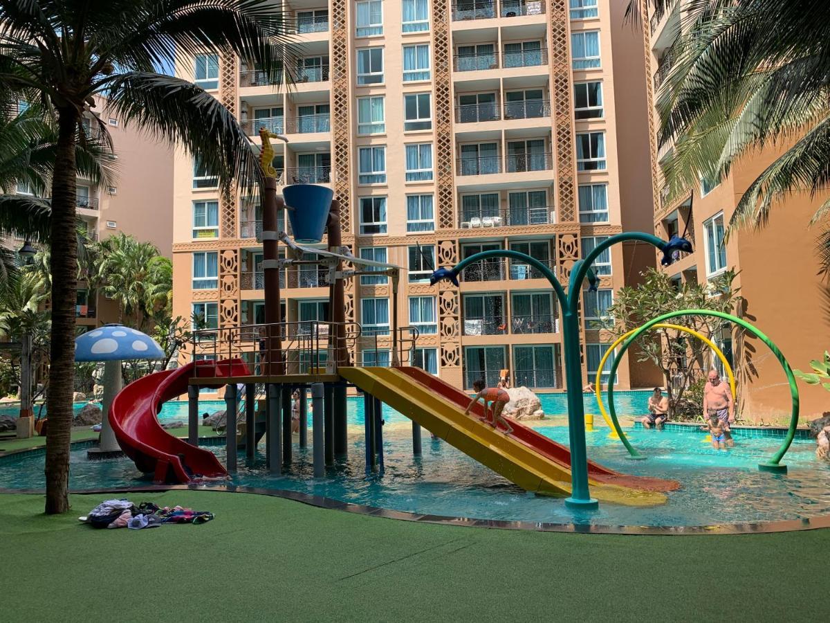Atlantis Condo Resort หาดจอมเทียน ภายนอก รูปภาพ